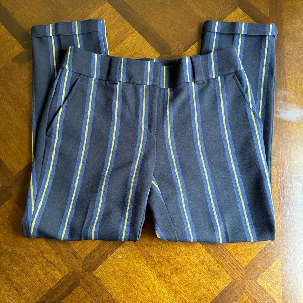 Loft Navy blue yellow pinstripe slacks  EUC